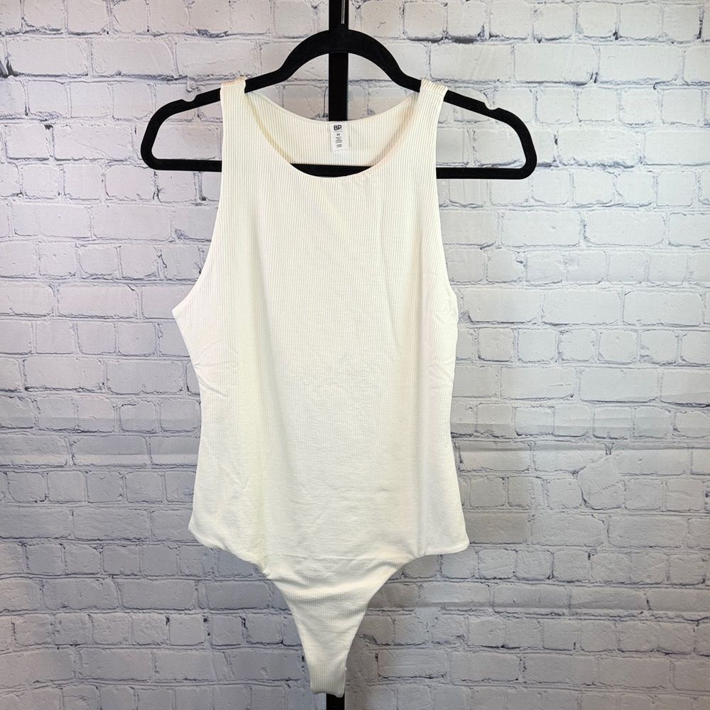 Nordstrom Ivory Sleeveless Bodysuit Sz Med NWT